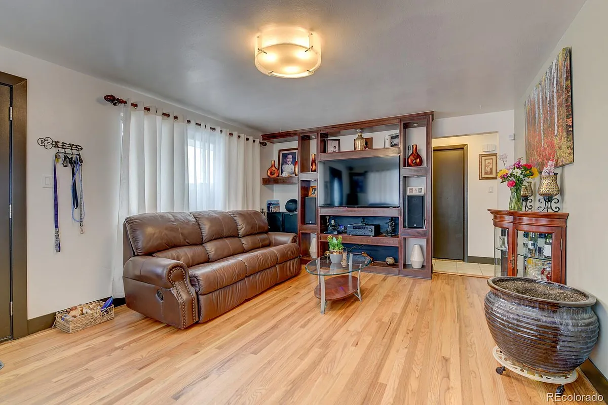 Building Photo - 1838 W 46th Ave #1838