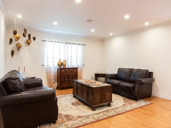 336 W Lexington Dr, Glendale, CA 91203