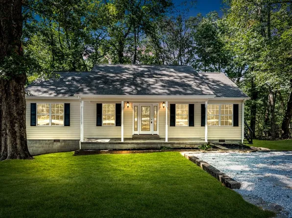 405 Spring St, Monteagle, TN 37356
