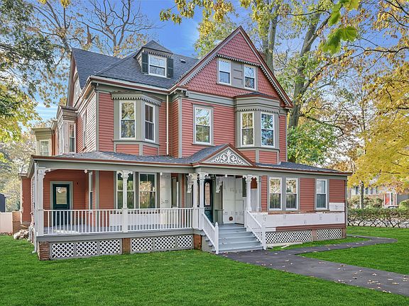 2nd image of 204 Warner Ave