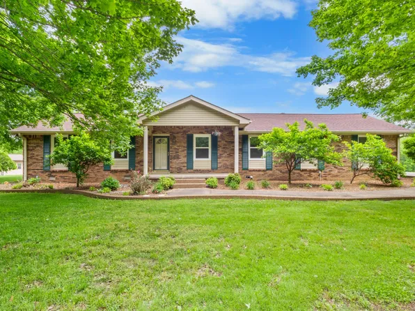 343 Highway 49, Tennessee Ridge, TN 37178