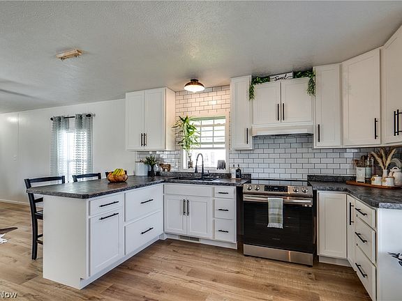 4th image of 4400 Melrose Dr 89-lot 89