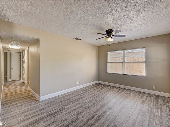 5th image of 7528R 37th Ave N