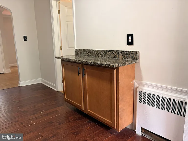 909 E Lake Ave #1 — Photo 29