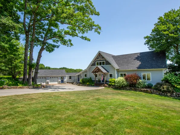 10 Dodge Mountain Road, Rockland, ME 04841