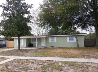 521 Valderia Dr, Orange Park, FL 32073