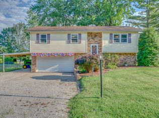 1109 Douglas St, Mount Vernon, IL 62864