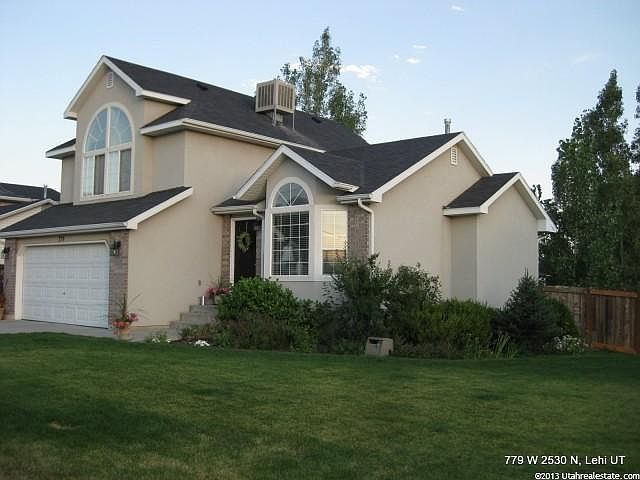 1st image of 779 W 2530th St N