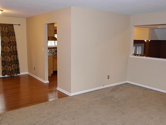 5th image of 32950 E Nimrod St