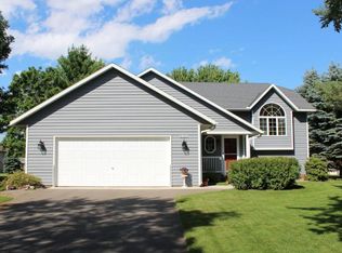 5659 W Oakes Dr, Saint Cloud, MN 56303