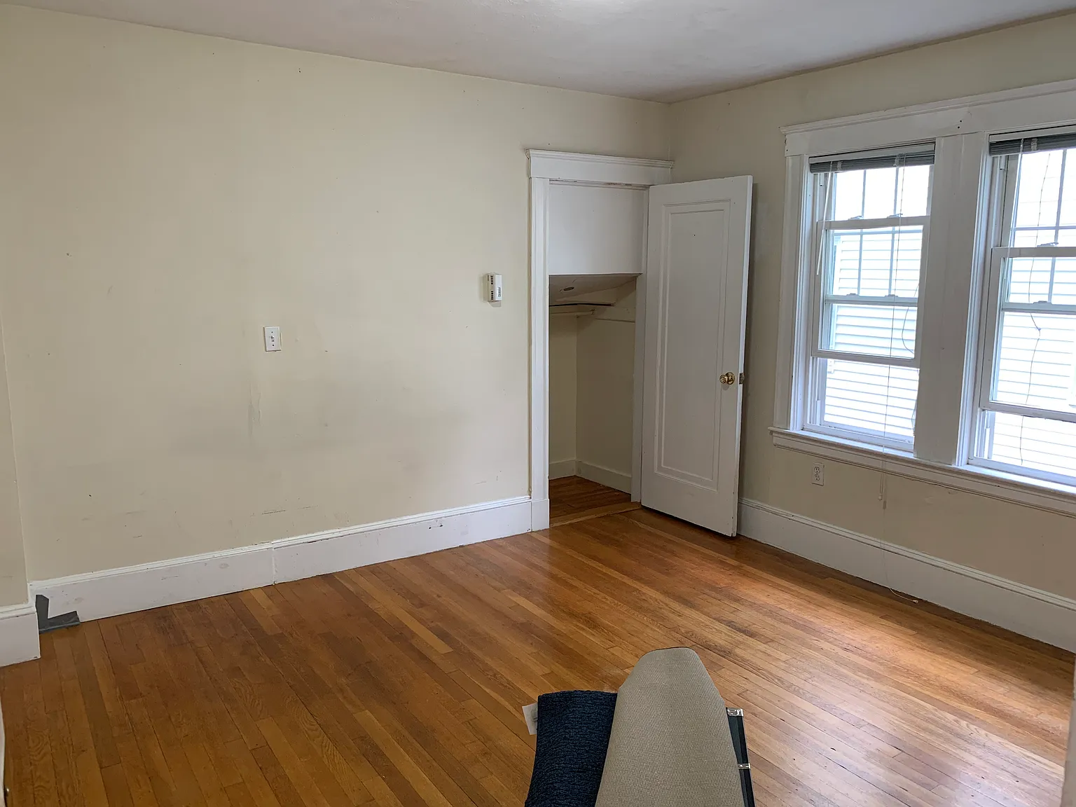 7 bed, $6,600 — Photo 2