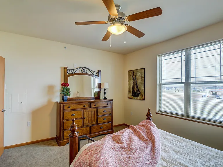 Grant- Bedroom
