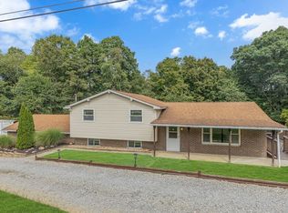 104 Dawson Dr, Midland, PA 15059