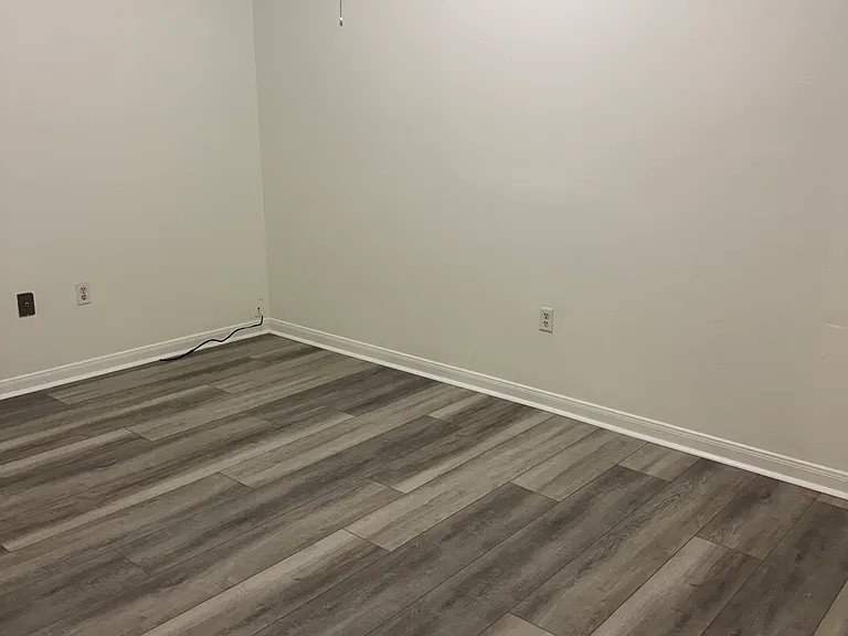 409 Papworth Ave #B — Photo 1