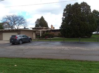 885 S Linwood Beach Rd, Linwood, MI 48634