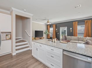 1802 Stable Ln #B2, Fort Walton Beach, FL 32547