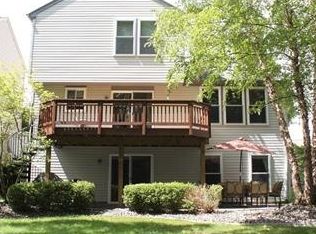 5134 Meadow Crest Cir, Holly, MI 48442