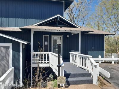 381 Moongate Dr, Osage Beach, MO, 65065
