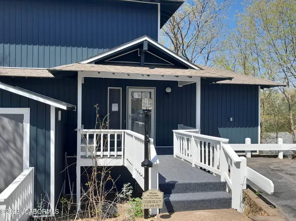 381 Moongate Dr, Osage Beach, MO 65065