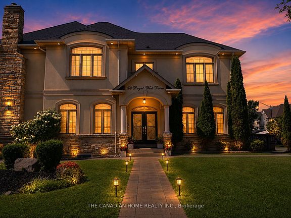 3rd image of 84 Royal West Dr