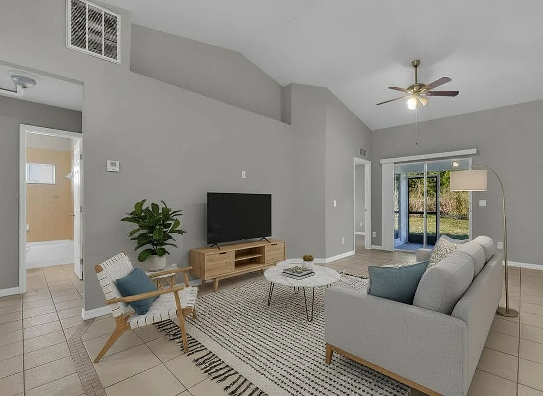 3 bed, 2.0 bath, 1154 sqft, $1,500 — Photo 4