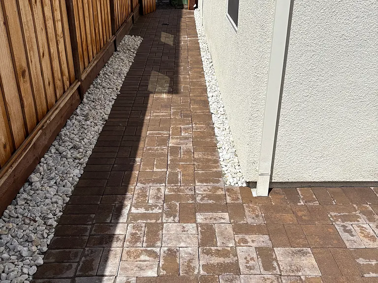 134 W Idyllwild Pl — Photo 23