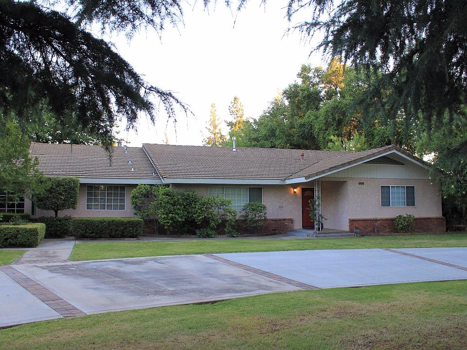 1st image of 5454 E Montecito Ave