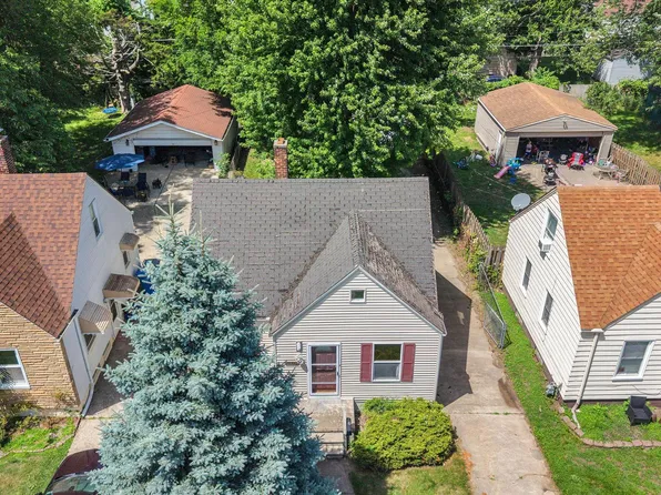 25948 McDonald St, Dearborn Heights, MI 48125