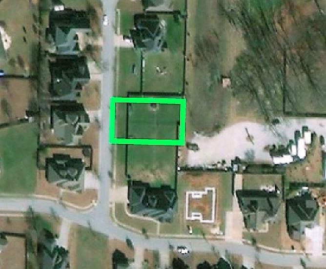1st image of 1328 S Pinnacle Dr