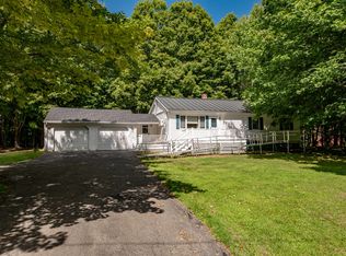 307 Lyons Rd, Sidney, ME 04330