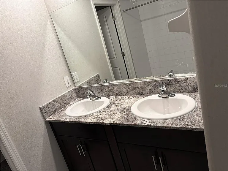 861 Olive Conch St — Photo 11
