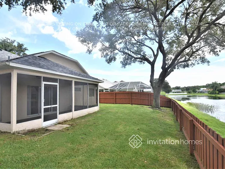1017 Pelican Ln — Photo 16