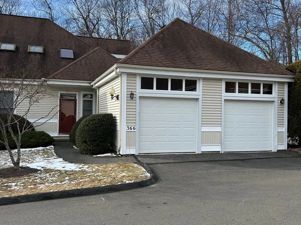 366 Summerfield Gardens #366, Shelton, CT 06484