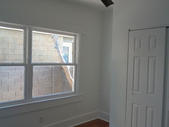 3rd image of 133 N 11th Ave #133