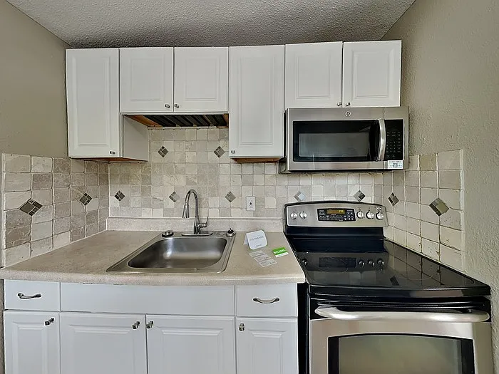 2514 E 10th Avenue Dr — Photo 6