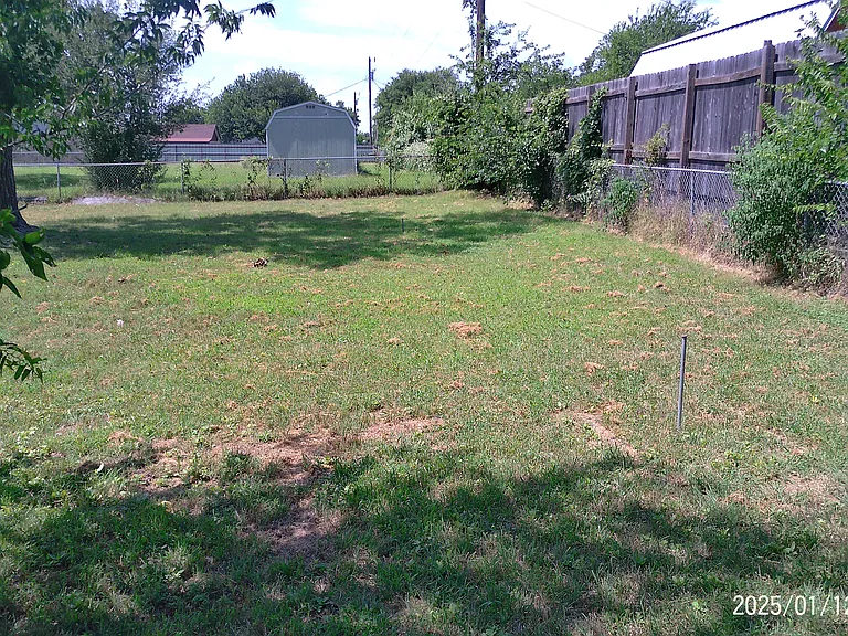 203 Idylwood Dr — Photo 12
