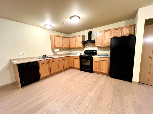 Greenwood Corner, 301 N 104th St Unit 204, Seattle, WA 98133