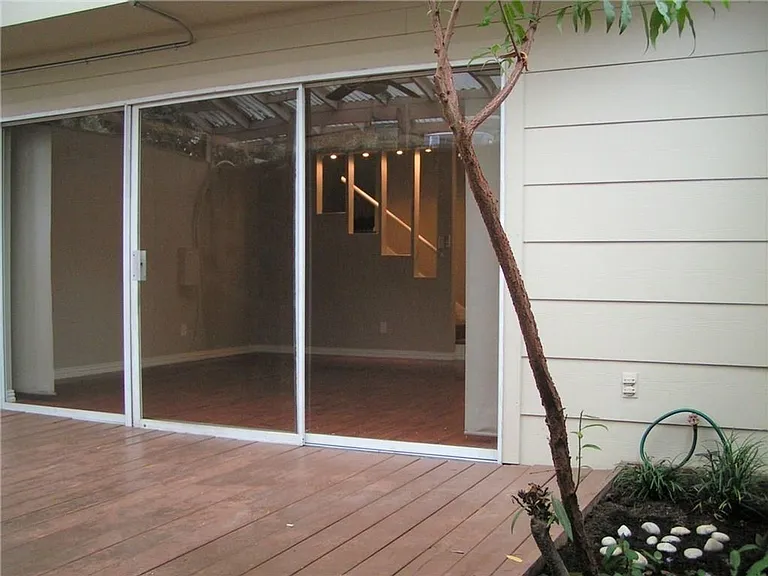 6627 Valleyside Rd — Photo 33