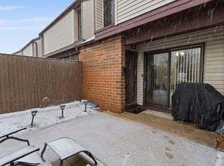 1531 W Edgerton Ave, Milwaukee, WI 53221