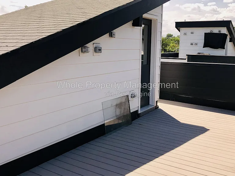 3715 Jason St #2 — Photo 37