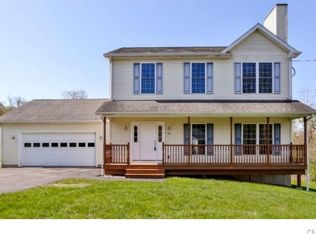 30 Hunters Ln, Ansonia, CT 06401