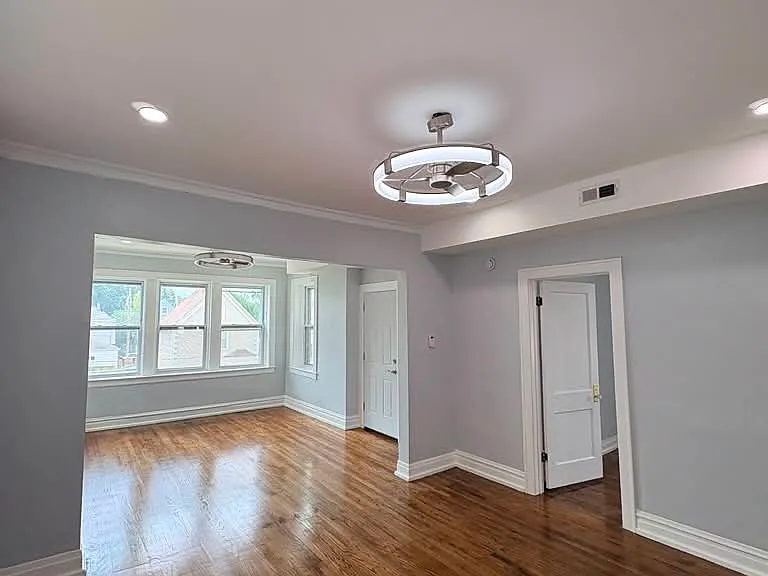 5147 S Christiana Ave #2 — Photo 6