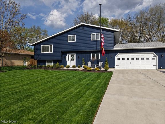 2nd image of 8407 Barton Dr