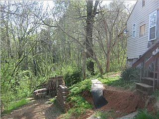 5th image of 129 Norman Ln
