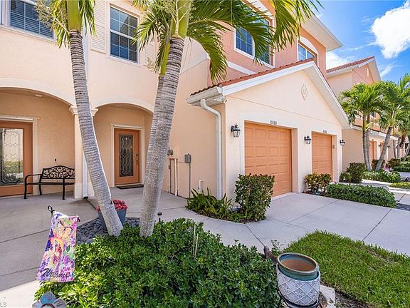 2nd image of 10160 Via Colomba CIR