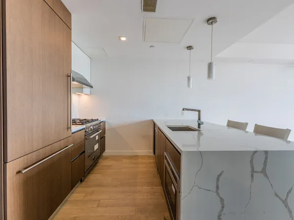 33-66 Farrington Street image 3 of 26