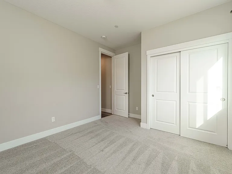 8989 N Kale Cir — Photo 39