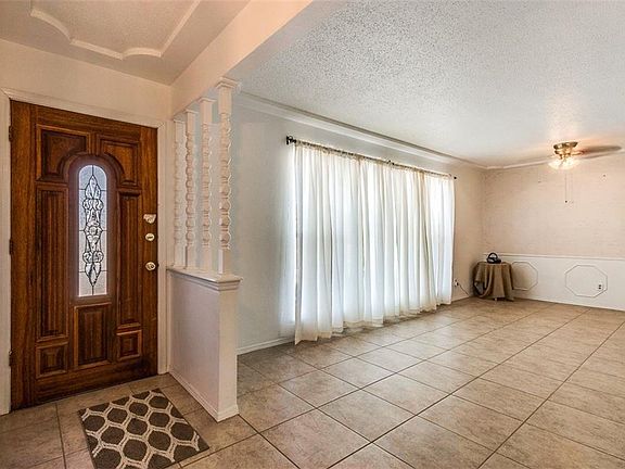 2nd image of 10478 N Janway Dr