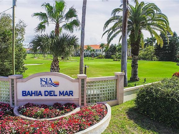 3rd image of 6151 Bahia Del Mar Blvd APT 121