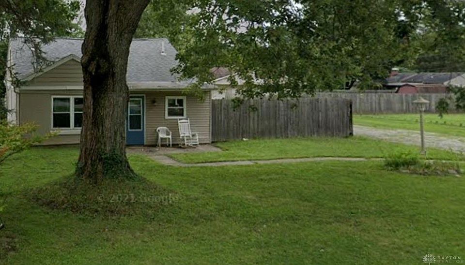 1st image of 1894 E Skyview Dr